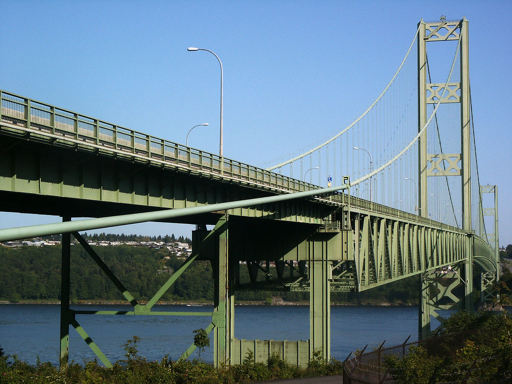 Modern Tacoma Narrows Bridge, opened in 1950